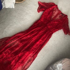 Gorgeous lace red dress